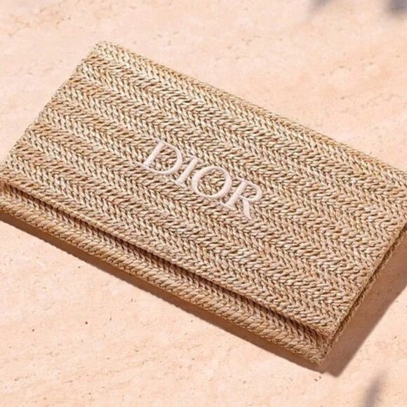 NWT Christian Dior Beauty Raffia Straw Pouch Bag Pearl Chain Novelty GWP - Picture 2 of 7